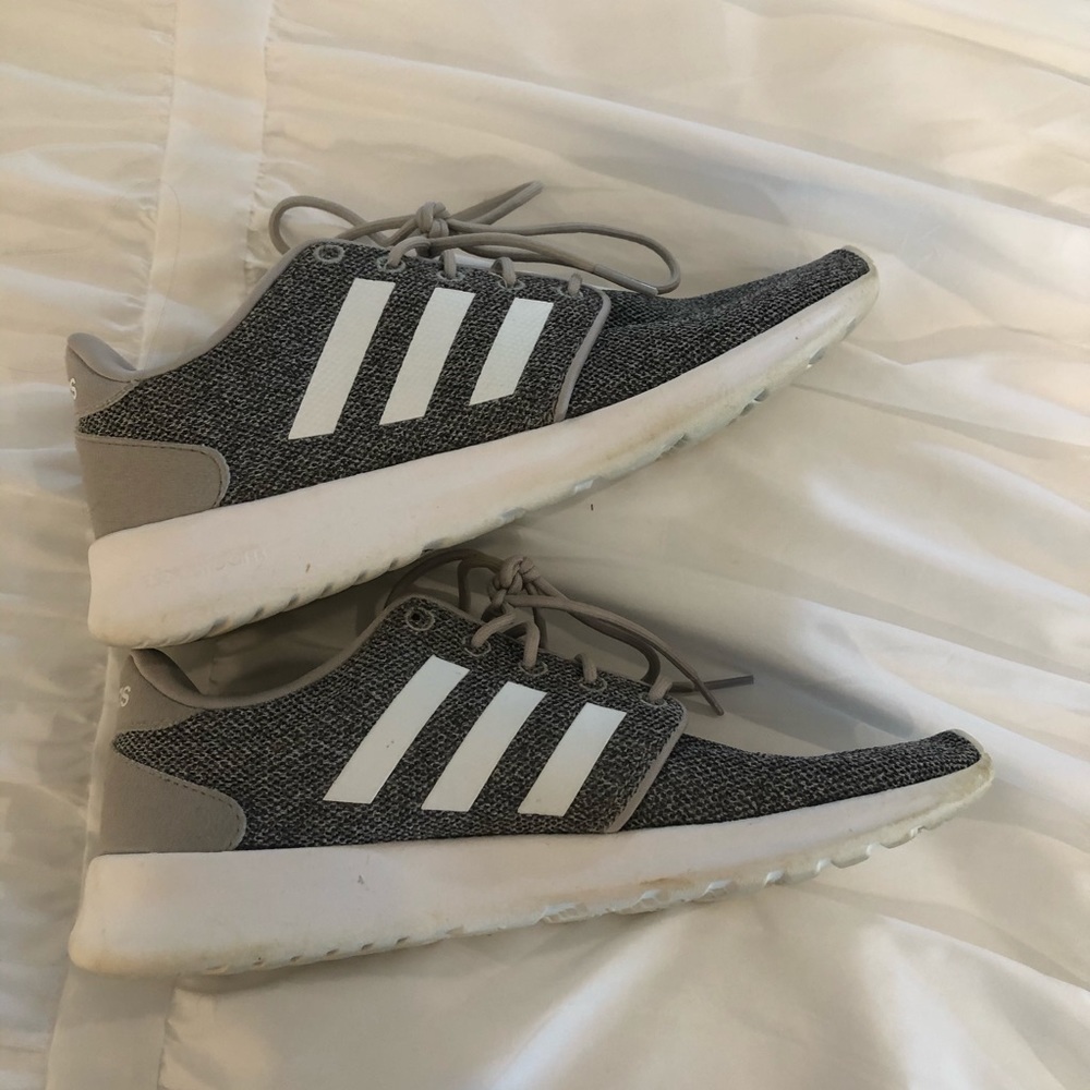 Adidas Tennis Shoes